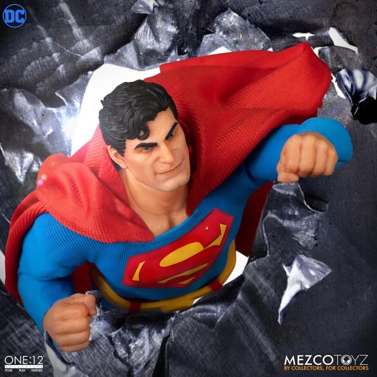 Superman: Man of Steel Edition - Mezco Toys (DC Comics) action figure collectible [Barcode 696198765533] - Main Image 2