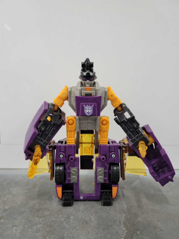 Oil Slick, Search And Destroy VS Crystal Widow - Hasbro (Universe) action figure collectible - Main Image 2