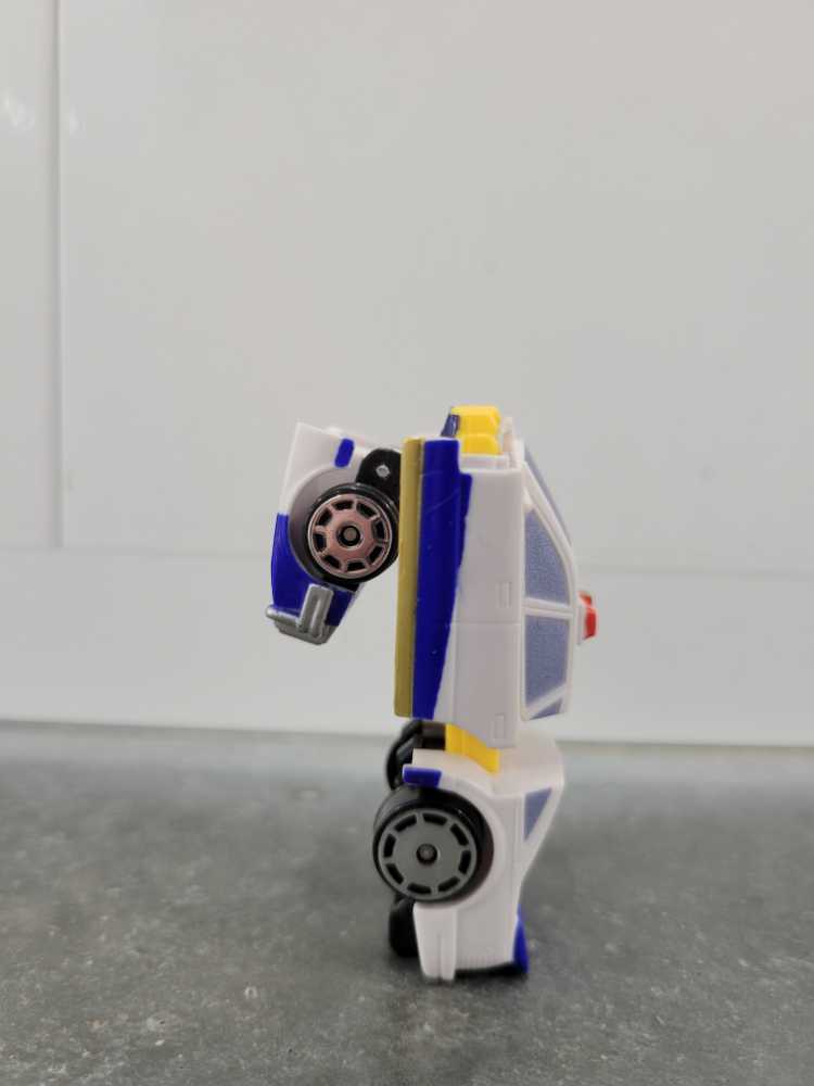 Prowl Two - Hasbro (Robots In Disguise RID) action figure collectible - Main Image 4