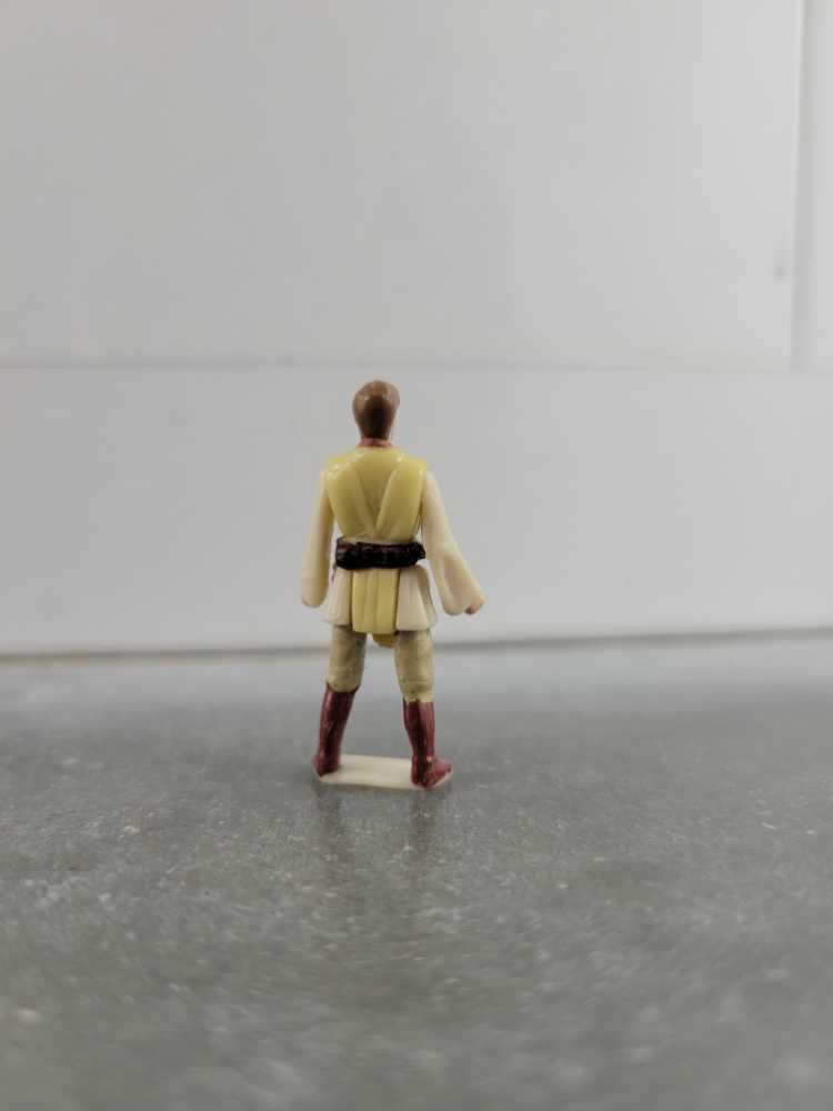 Obi Wan Kenobi - Hasbro (Star Wars Crossover) action figure collectible - Main Image 3