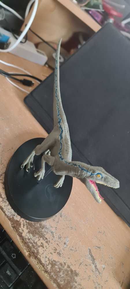 jurassic world - blue - Sega  action figure collectible - Main Image 4