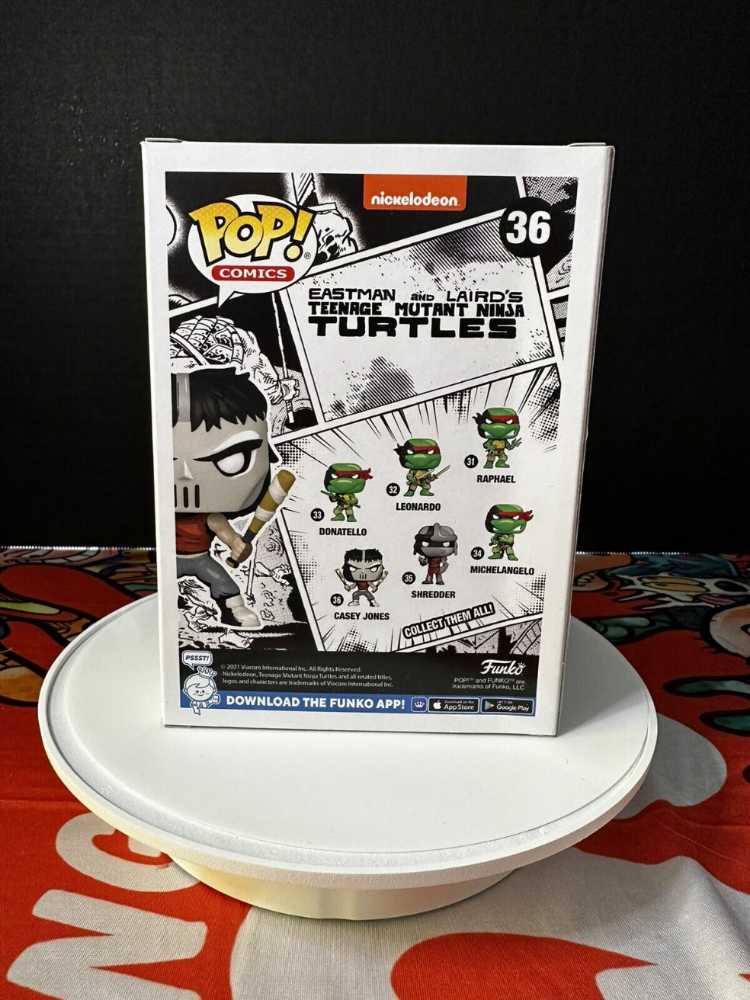 TMNT: Funko Pop! Eastman And Laird’s Teenage Mutant Ninja Turtles - Casey Jones #36 - Funko Pop! Comics (Eastman and Laird’s Teenage Mutant Ninja Turtles) action figure collectible [Barcode 889698606509] - Main Image 4