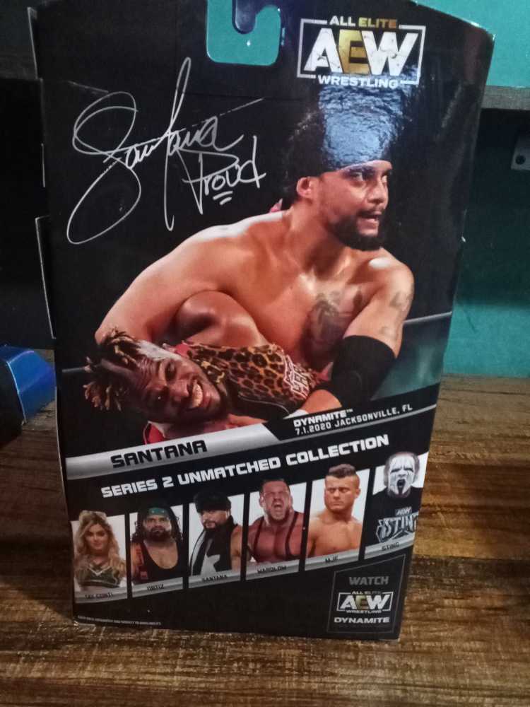 (Damaged) Santana - Jazwares (AEW) action figure collectible [Barcode 191726415282] - Main Image 2