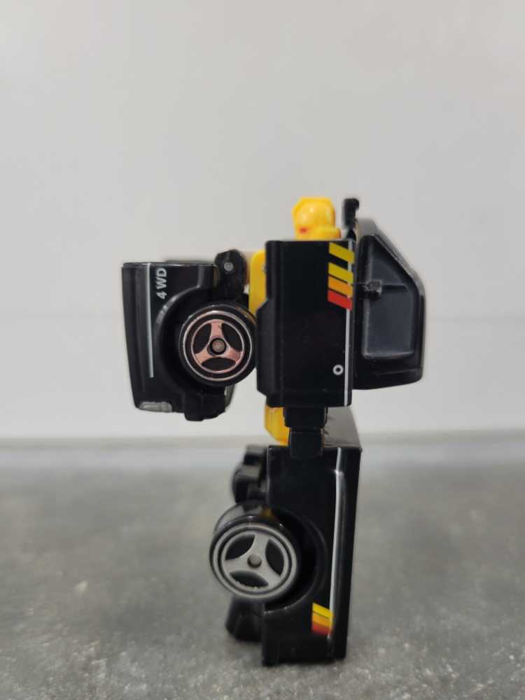 Ironhide And Ultra Magnus - Hasbro (Universe) action figure collectible - Main Image 4