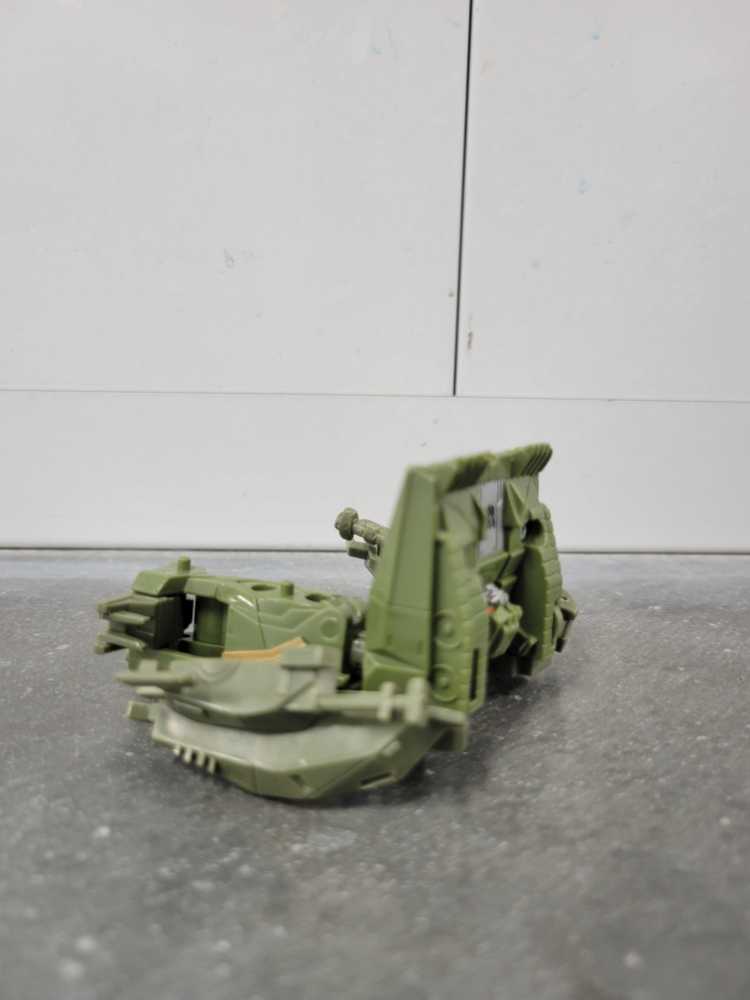 Brawl and Rescue Ratchet Legends 1st - Hasbro (Movie) action figure collectible - Main Image 4