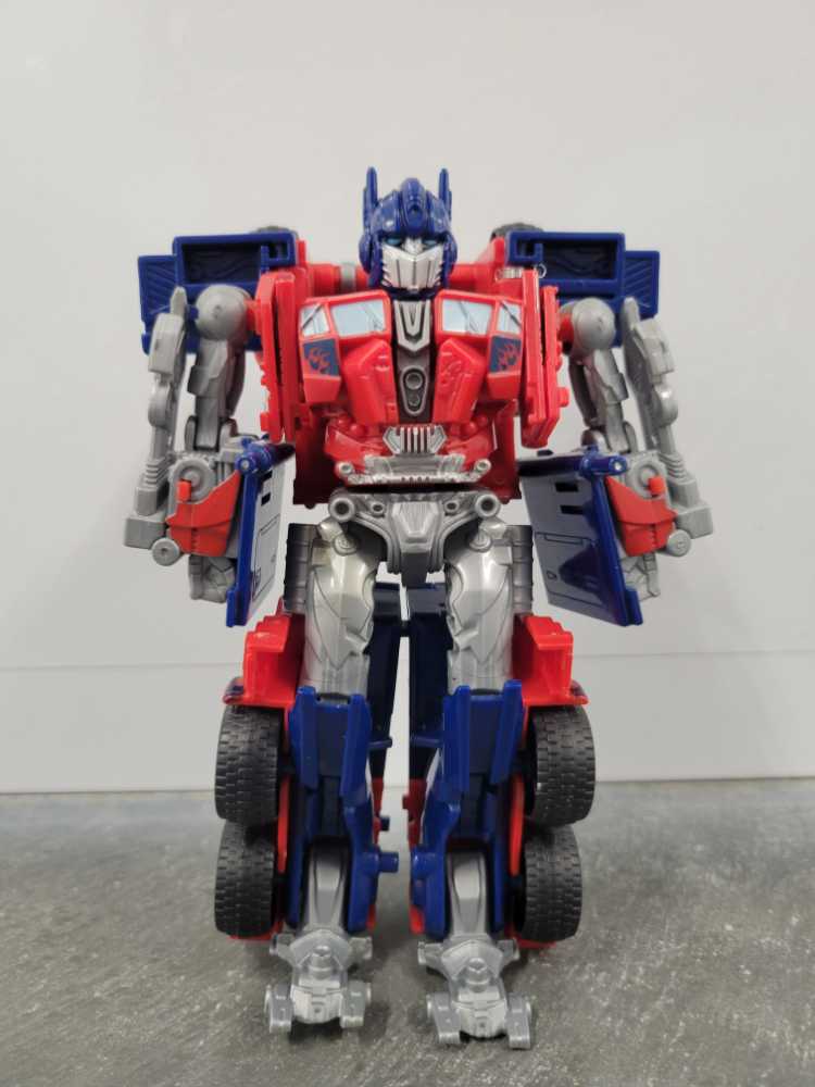 Optimus Prime Double Blade - Hasbro (Revenge Of The Fallen) action figure collectible - Main Image 2