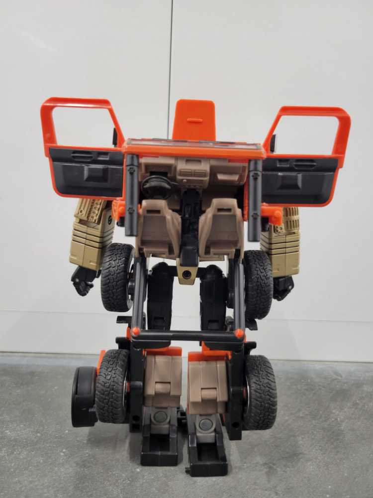 Rollbar Robot Mode - Hasbro (Alternators) action figure collectible - Main Image 4