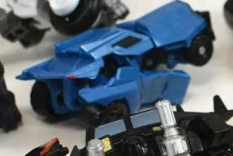 Steeljaw Legions - Hasbro (Robots In Disguise 2015) action figure collectible - Main Image 3