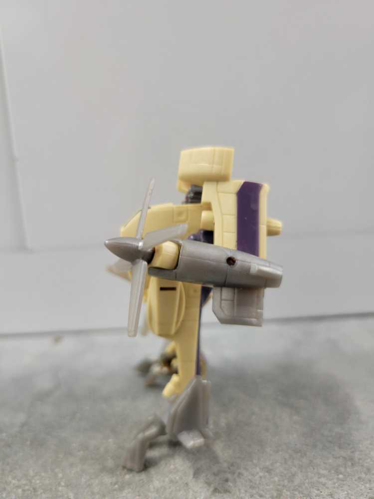 Duststorm  - Hasbro (Hunt For The Decepticons) action figure collectible - Main Image 4