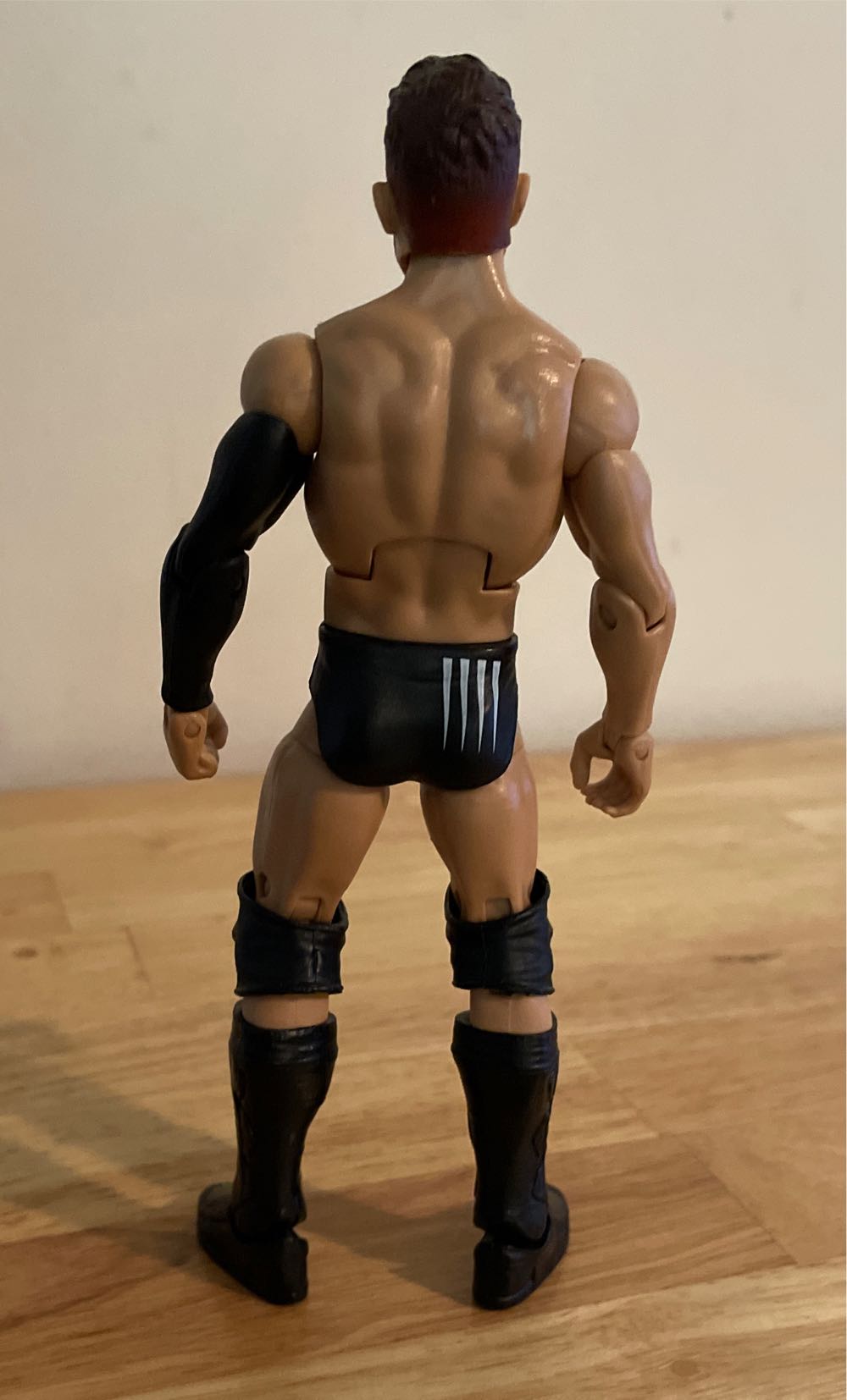 Finn Bálor - Mattel Wwe (WWE Mattel Elite Series Ringside Collectibles Exclusive) action figure collectible - Main Image 4