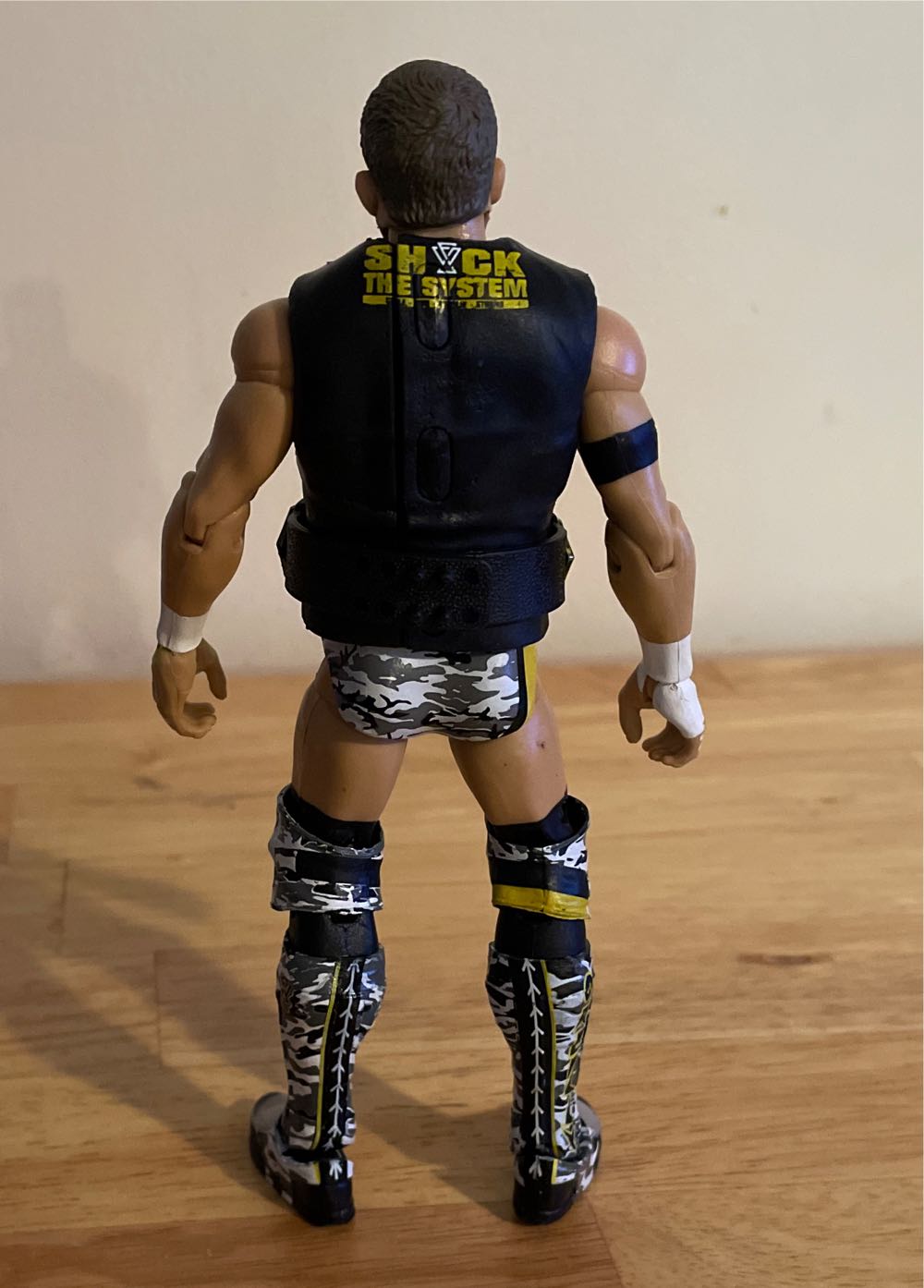 Kyle O’Reilly - Mattel Wwe (WWE Mattel Elite Series 80) action figure collectible - Main Image 2