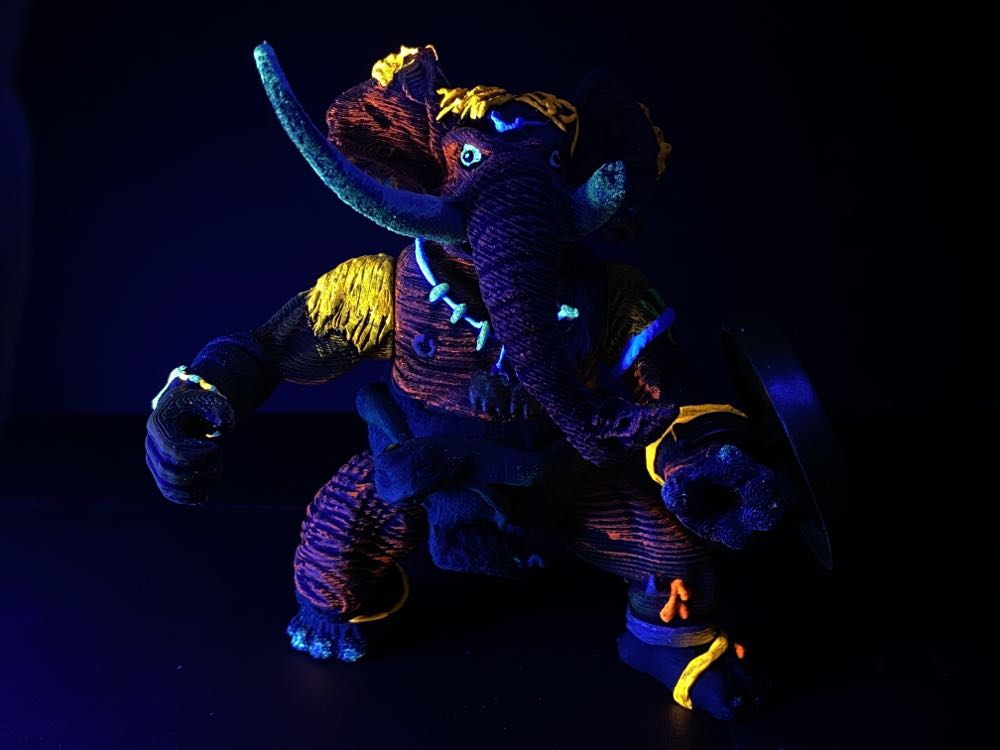 Archie’s Manmoth - Yuno Dyva (Teenage Mutant Ninja Turtles) action figure collectible - Main Image 3