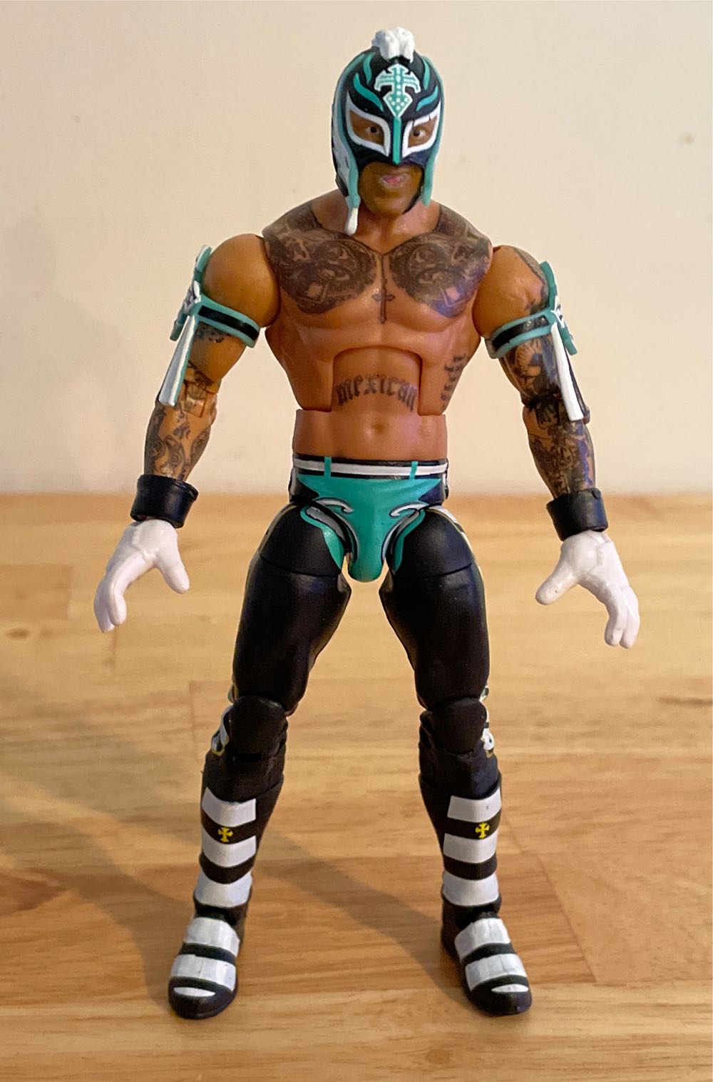 Rey Mysterio - Mattel Wwe (WWE Mattel Elite Series 72) action figure collectible - Main Image 3