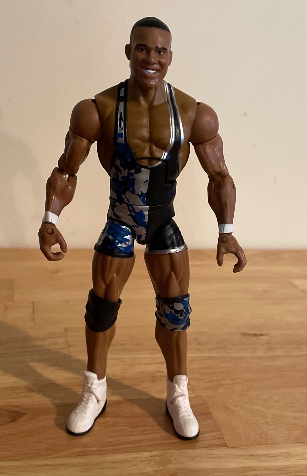 “American Alpha” Chad Gable - Mattel Wwe (WWE Mattel Elite Series Walmart Exclusive Then, Now, Forever Series 3) action figure collectible - Main Image 3
