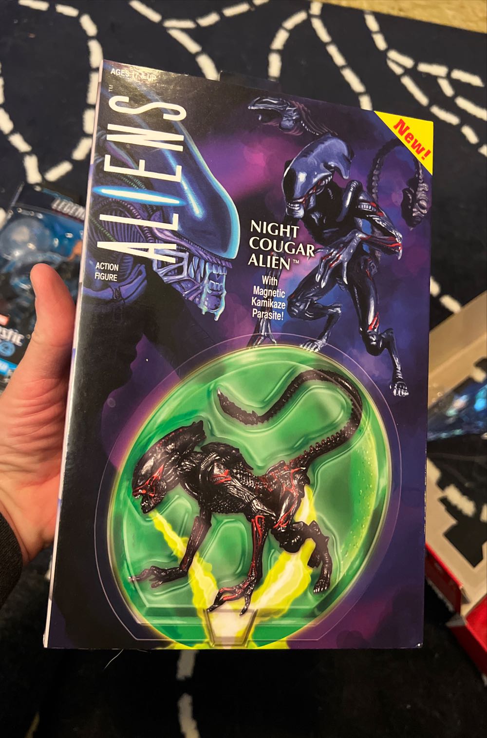 Aliens - Night Cougar Alien - Neca (Aliens) action figure collectible [Barcode 634482517161] - Main Image 4