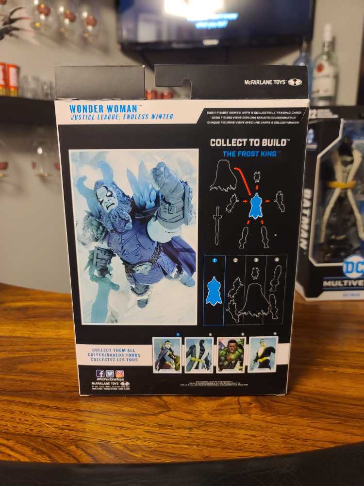 McFarlane DC Multiverse The Frost King BAF Wonder Woman - McFarlane Toys™ (Comic Book) action figure collectible - Main Image 3