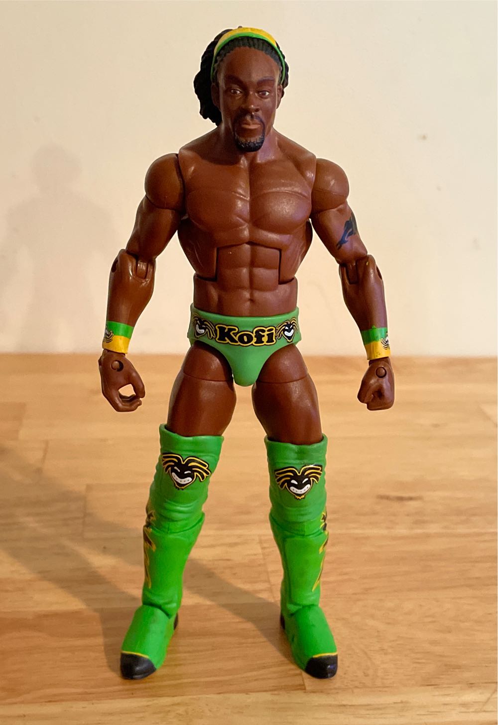 Kofi Kingston - Mattel Wwe (WWE Mattel Elite Series 4) action figure collectible - Main Image 3