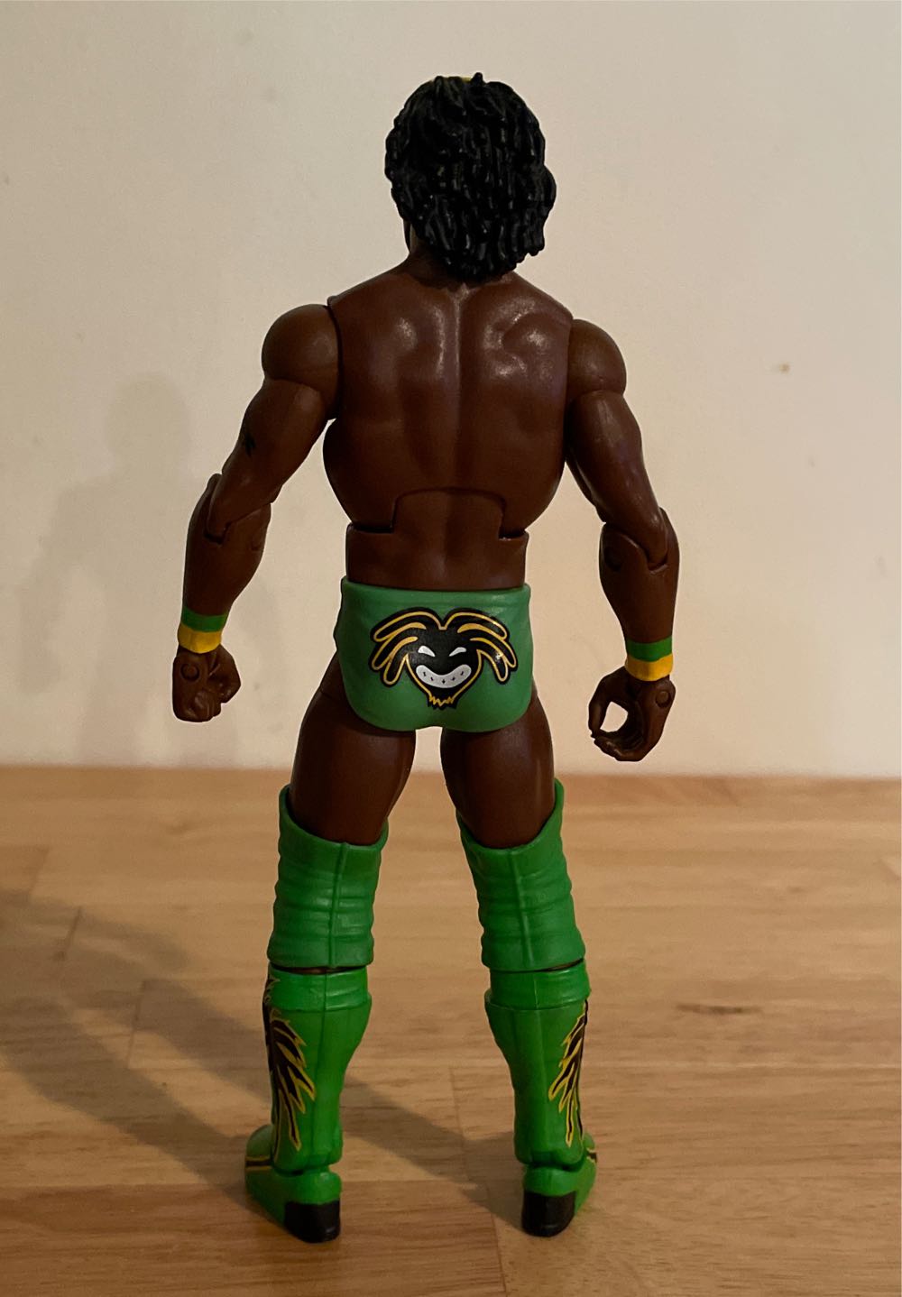 Kofi Kingston - Mattel Wwe (WWE Mattel Elite Series 4) action figure collectible - Main Image 4