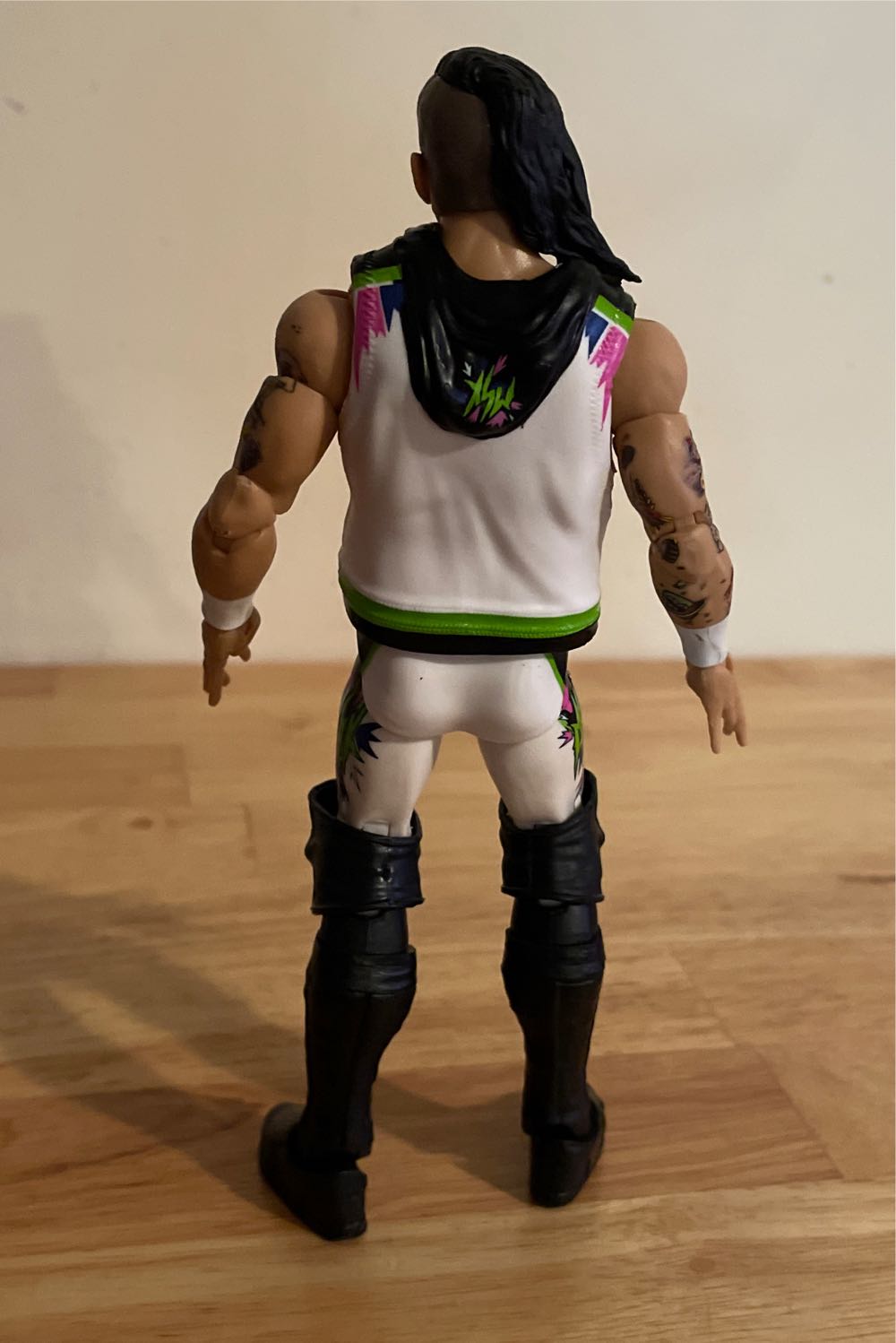 Nash Carter - Mattel Wwe (WWE Elite) action figure collectible - Main Image 2