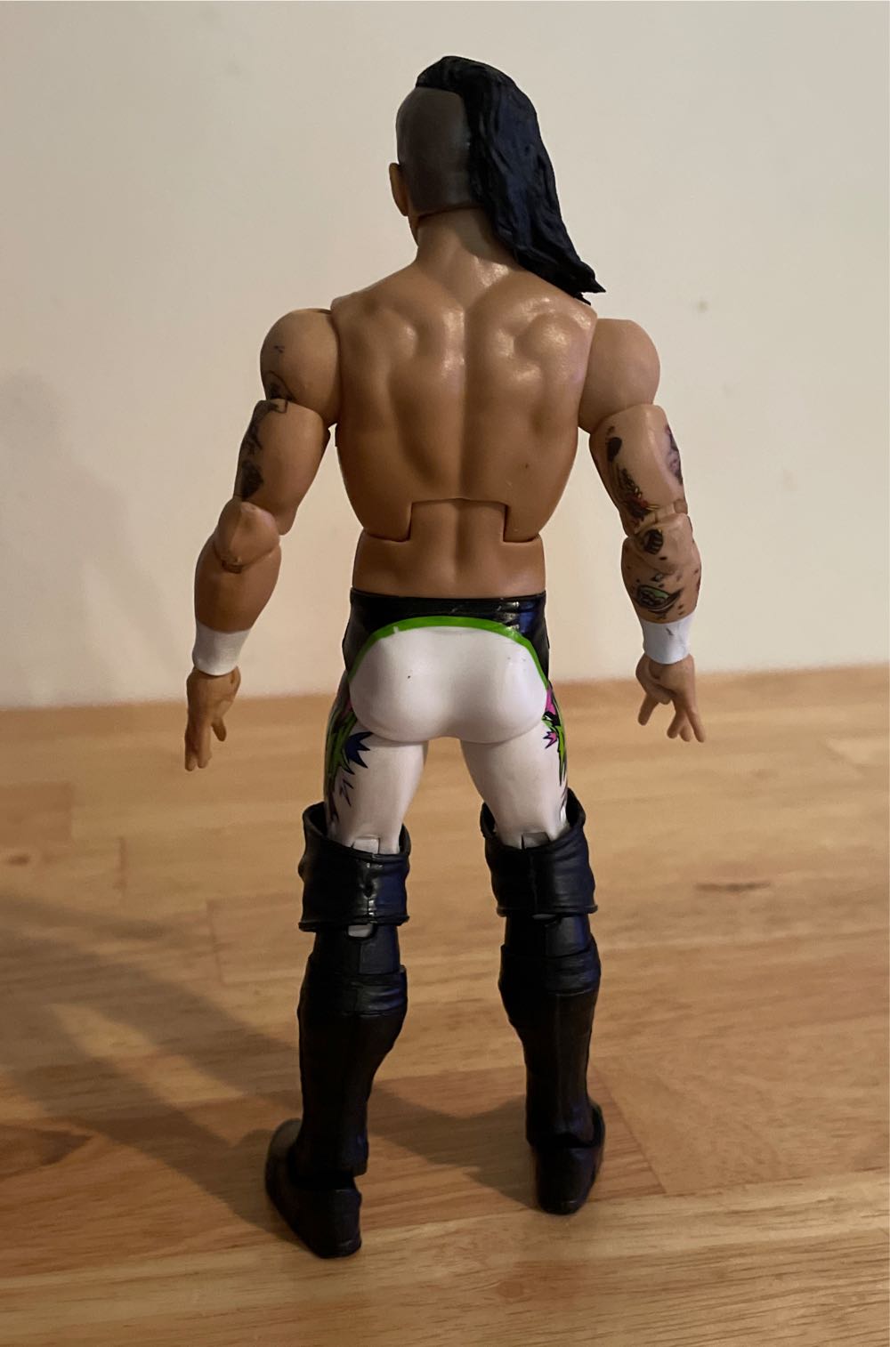 Nash Carter - Mattel Wwe (WWE Elite) action figure collectible - Main Image 4