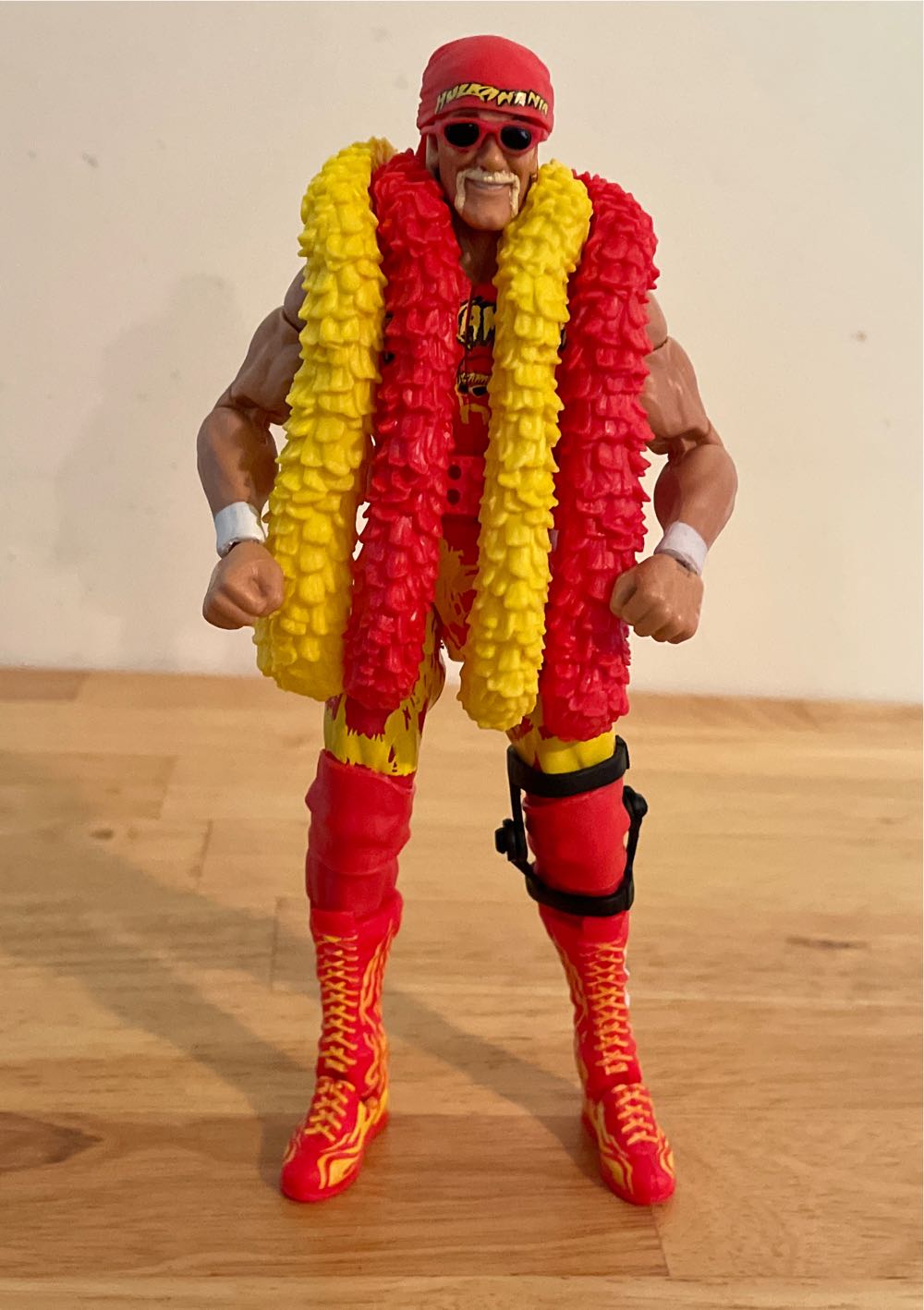 Hulk Hogan - Mattel Wwe (WWE Mattel Elite Series 91) action figure collectible - Main Image 1