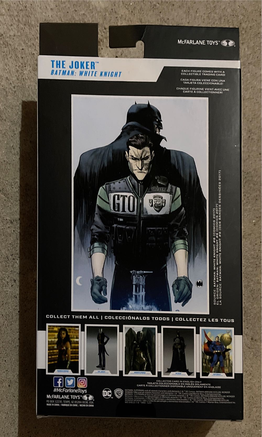 Joker - Batman - White Knight - McFarlane Toys (Batman White Knight) action figure collectible [Barcode 787926154078] - Main Image 2