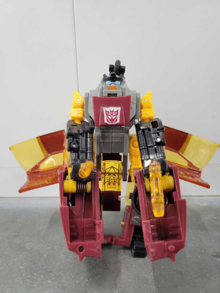 Treadshot with Nightbeat, Ultra Magnus And Over Run - Hasbro (Universe) action figure collectible - Main Image 2