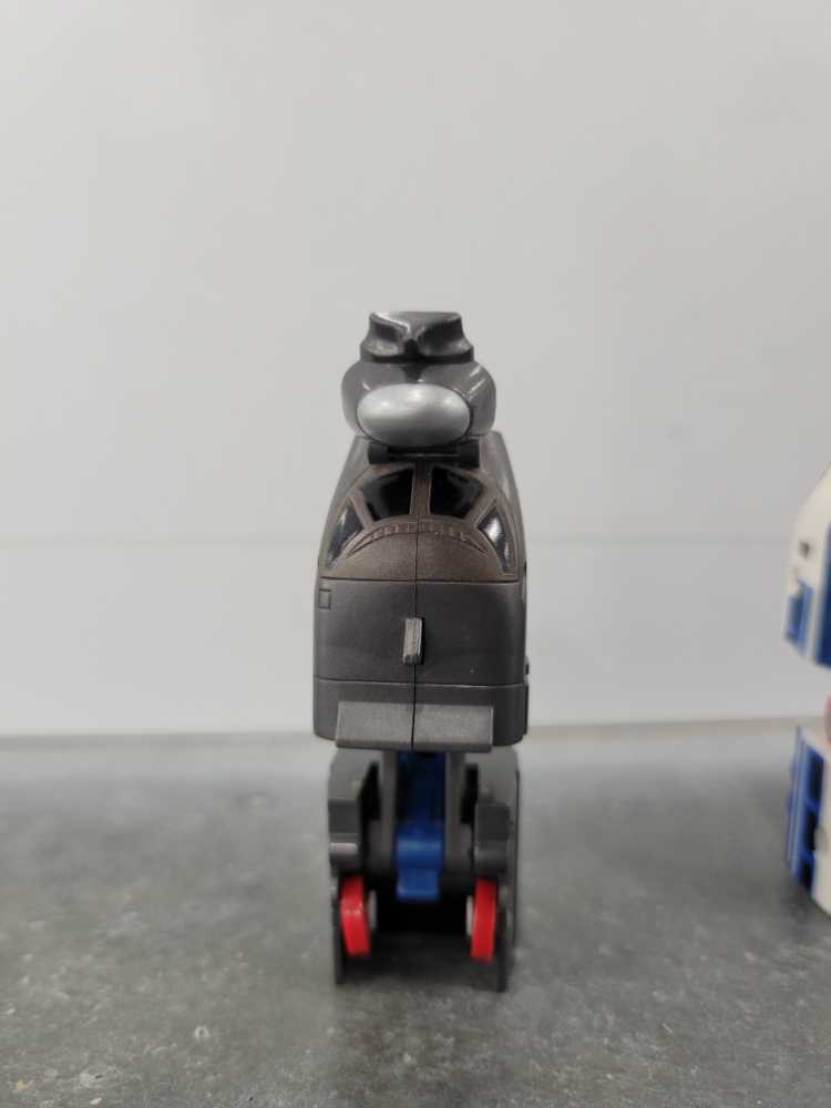 Midnight Express  - Hasbro (Universe) action figure collectible - Main Image 3