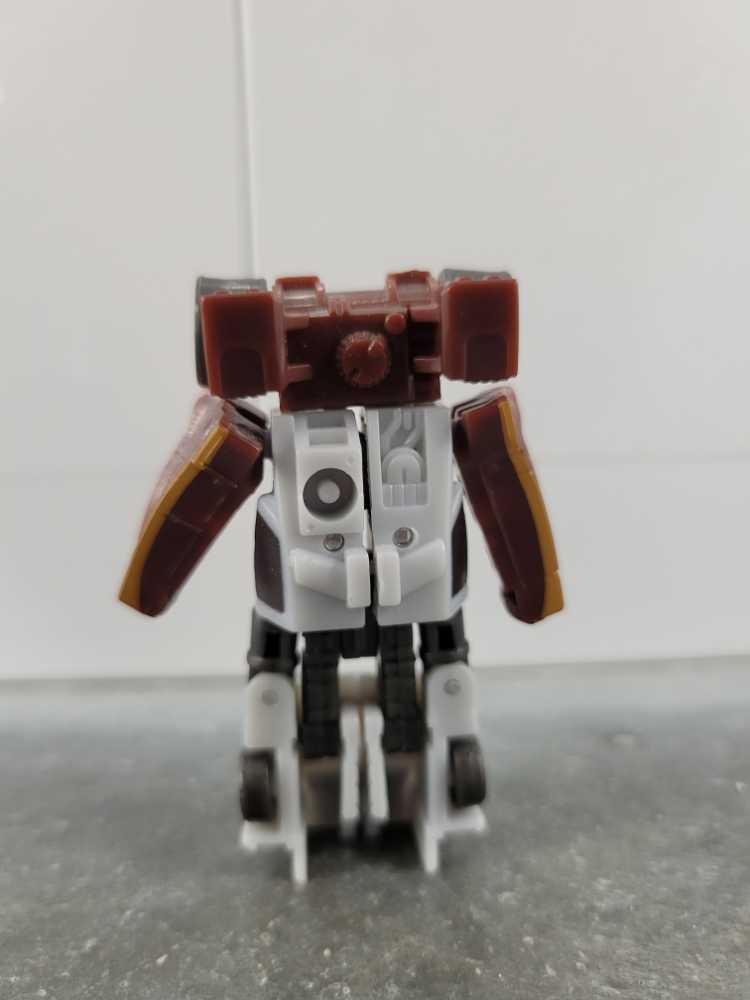 Prowl with Stockade, Magna Stampede and Terradive - Hasbro (Universe) action figure collectible - Main Image 3