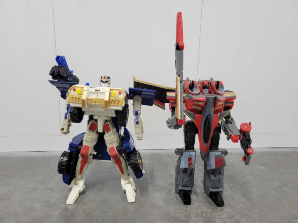 Starscream with Zapmaster, Prowl And Longarm Sam’s - Hasbro (Energon) action figure collectible - Main Image 4