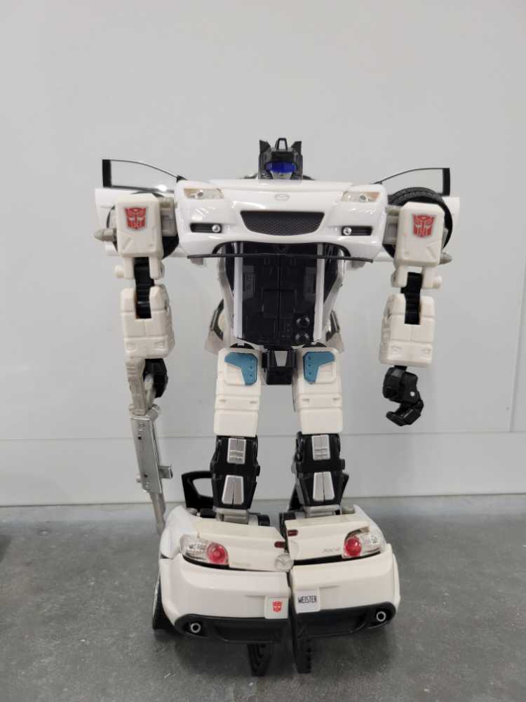 Meister Jazz 1st Robot Mode - Hasbro (Alternators) action figure collectible - Main Image 2