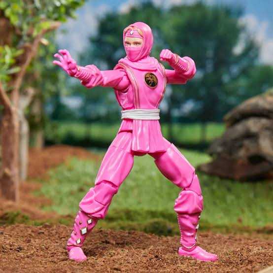 Mighty Morphin Ninja Pink Ranger (Kat) - Hasbro (Power Rangers Lightning Collection) action figure collectible [Barcode 5010994126827] - Main Image 3