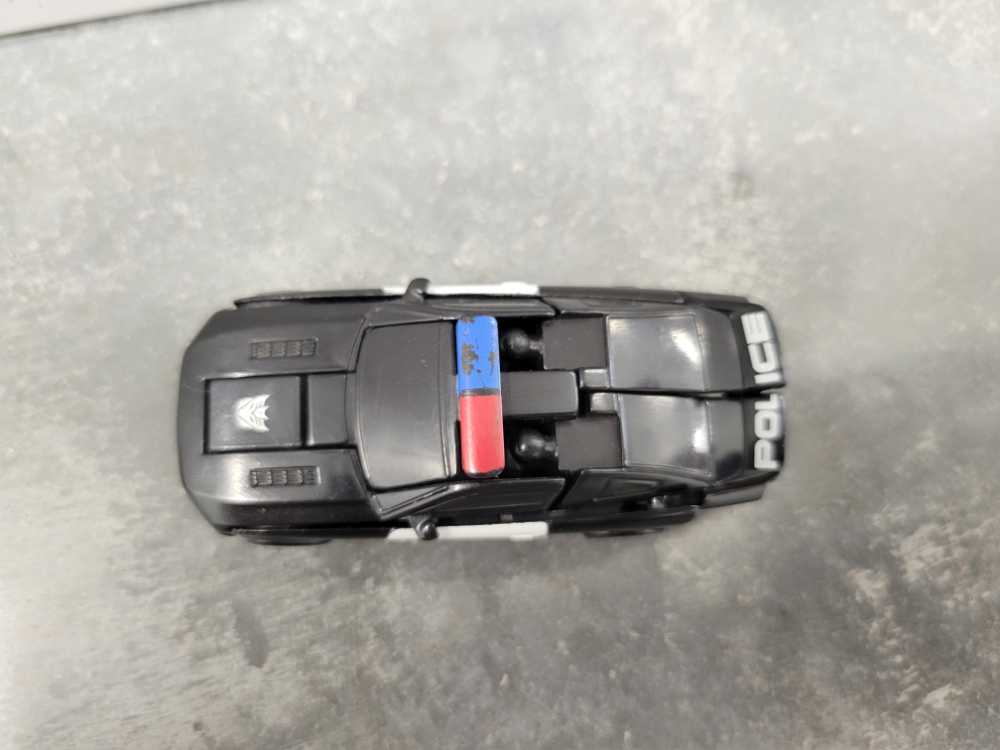 Barricade Legends 2nd Vehicle Mode Missing Feet - Hasbro (Movie) action figure collectible - Main Image 2