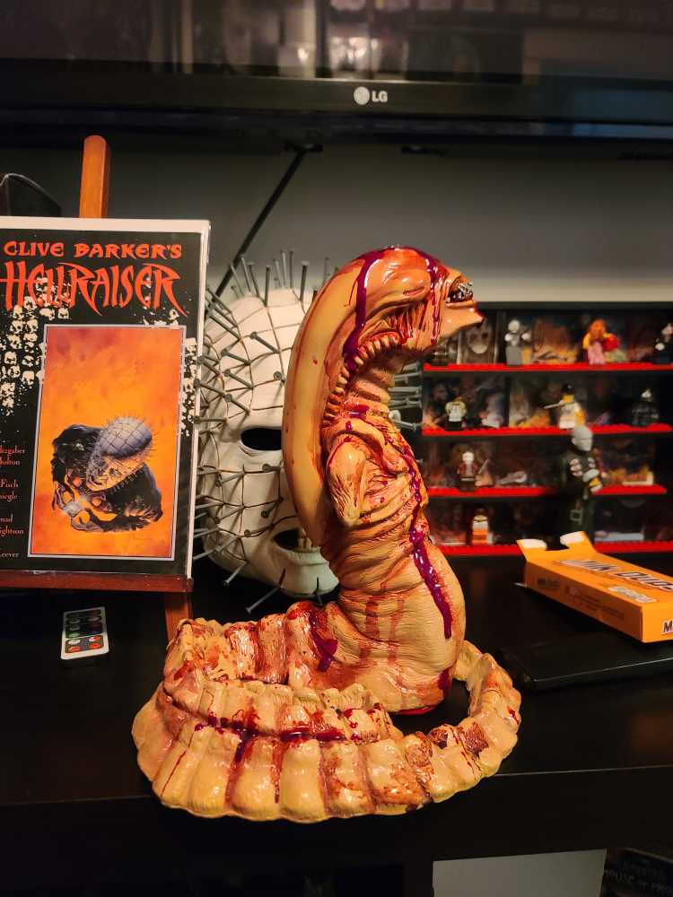 Ravenous EFX Alien Chestburster Statue - Ravenous EFX (Horror) action figure collectible - Main Image 2