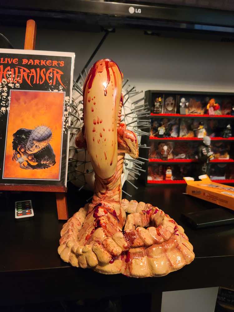 Ravenous EFX Alien Chestburster Statue - Ravenous EFX (Horror) action figure collectible - Main Image 3