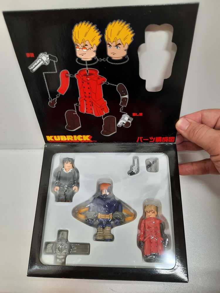 Trigun Mini Set  (Kubrick) action figure collectible [Barcode 699788800645] - Main Image 3