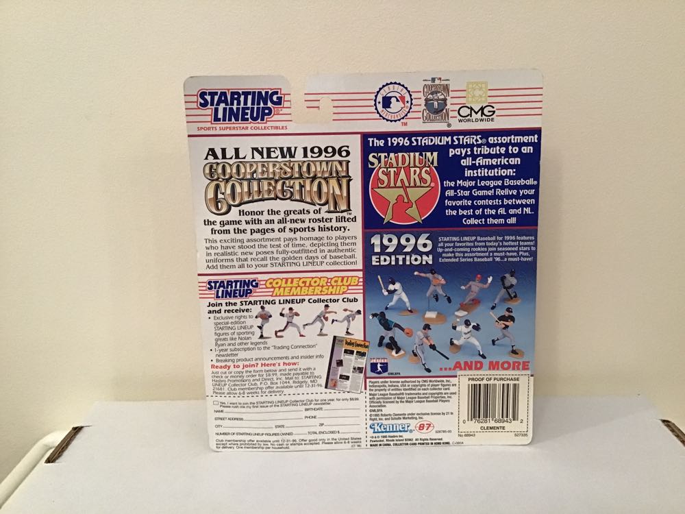 Roberto Clemente - Kenner (Cooperstown Collection) action figure collectible - Main Image 2