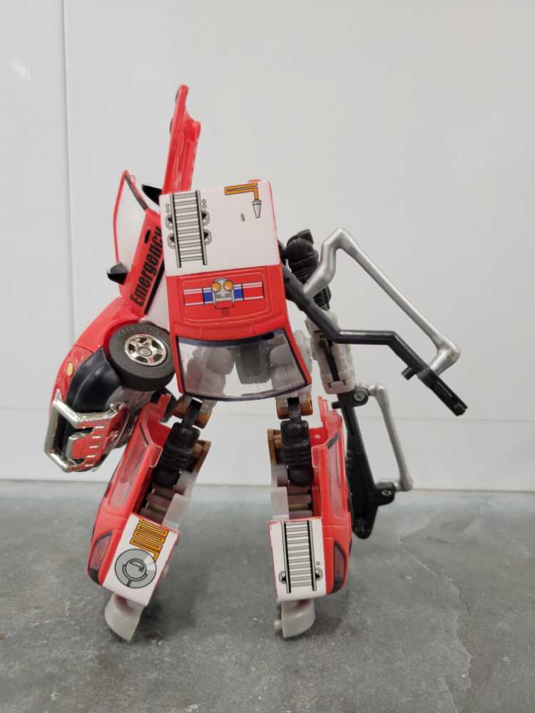 Ratchet 2nd Robot Mode - Hasbro (Universe) action figure collectible - Main Image 4