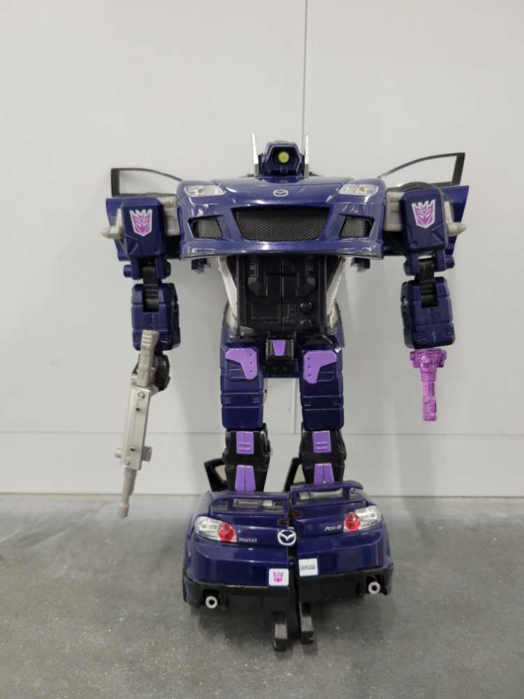Shockblast Shockwave 2nd Robot Mode - Hasbro (Alternators) action figure collectible - Main Image 2