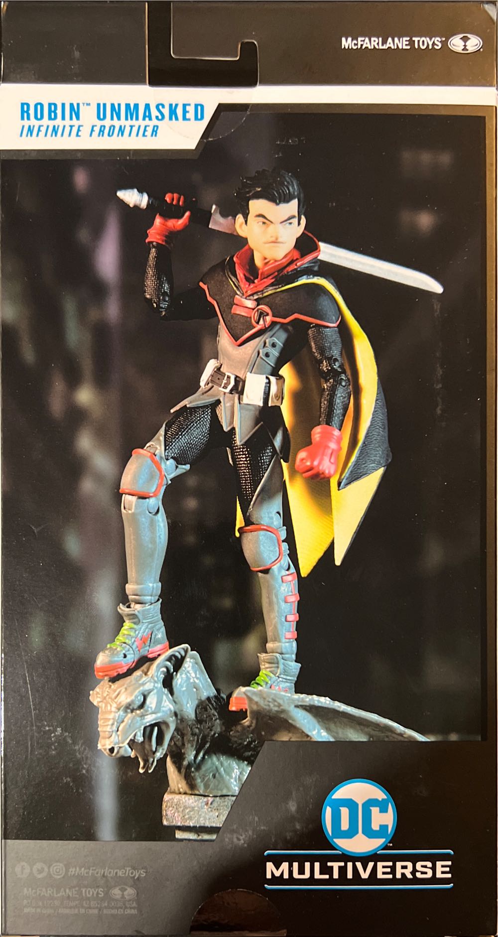 Infinite Frontier: Robin Unmasked - McFarlane Toys (DC Multiverse) action figure collectible [Barcode 787926153293] - Main Image 2