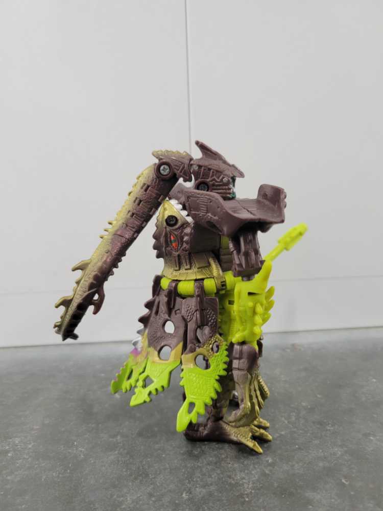 Reptilian  - Hasbro (Universe) action figure collectible - Main Image 3