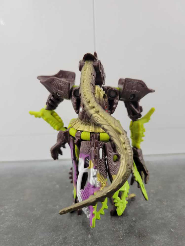 Reptilian  - Hasbro (Universe) action figure collectible - Main Image 4