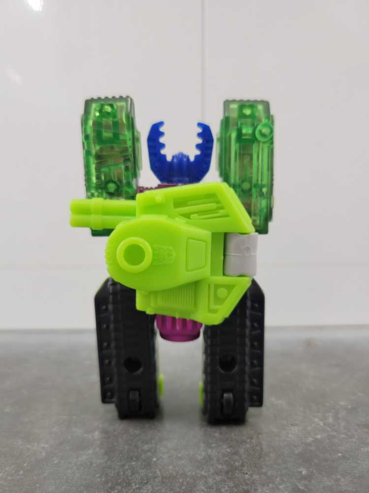Megatron McDonald’s (Robot Mode) - Hasbro (Armada) action figure collectible - Main Image 3