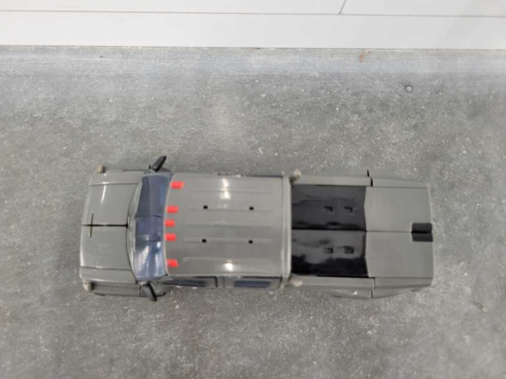 Ironhide 3rd Vehicle Mode  - Hasbro (Revenge Of The Fallen) action figure collectible - Main Image 2