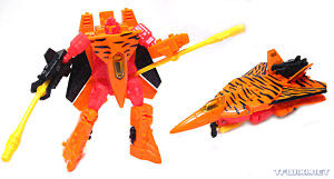 Transformers G2 Hooligan Skyscorchers - Hasbro (Transformers G2) action figure collectible [Barcode 038976801420] - Main Image 3