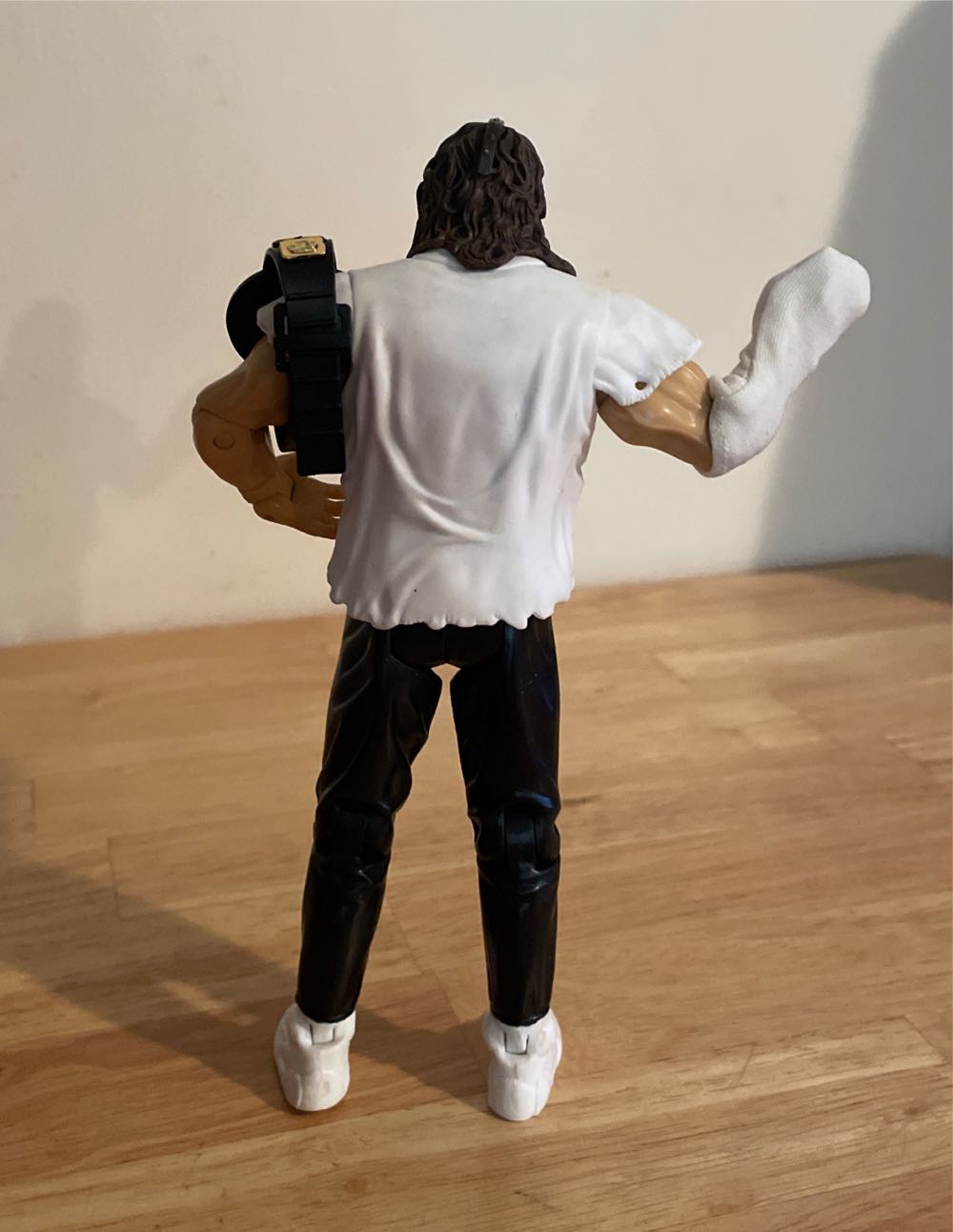 Mankind - WWE Jakks Pacific Classic Superstars (WWE Jakks Pacific Classic Superstars Series 2) action figure collectible - Main Image 2