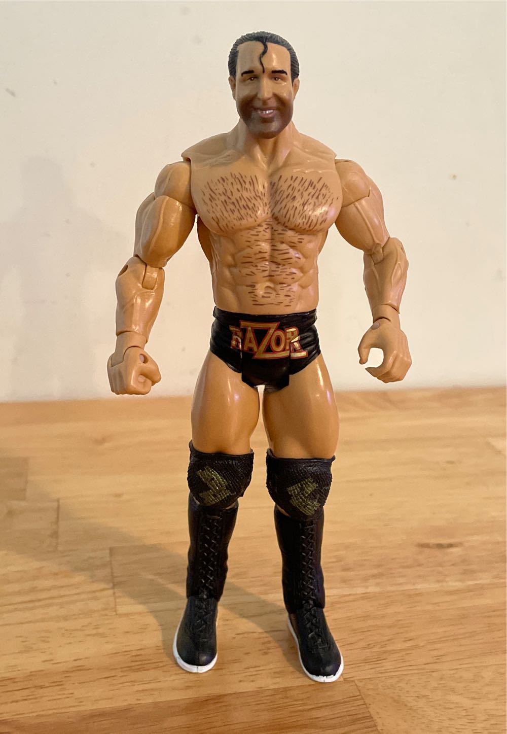 Razor Ramon - WWE Jakks Pacific Classic Superstars (WWE Jakks Pacific Classic Superstars Series 2 Packs Ringside Collectibles Exclusive) action figure collectible - Main Image 3