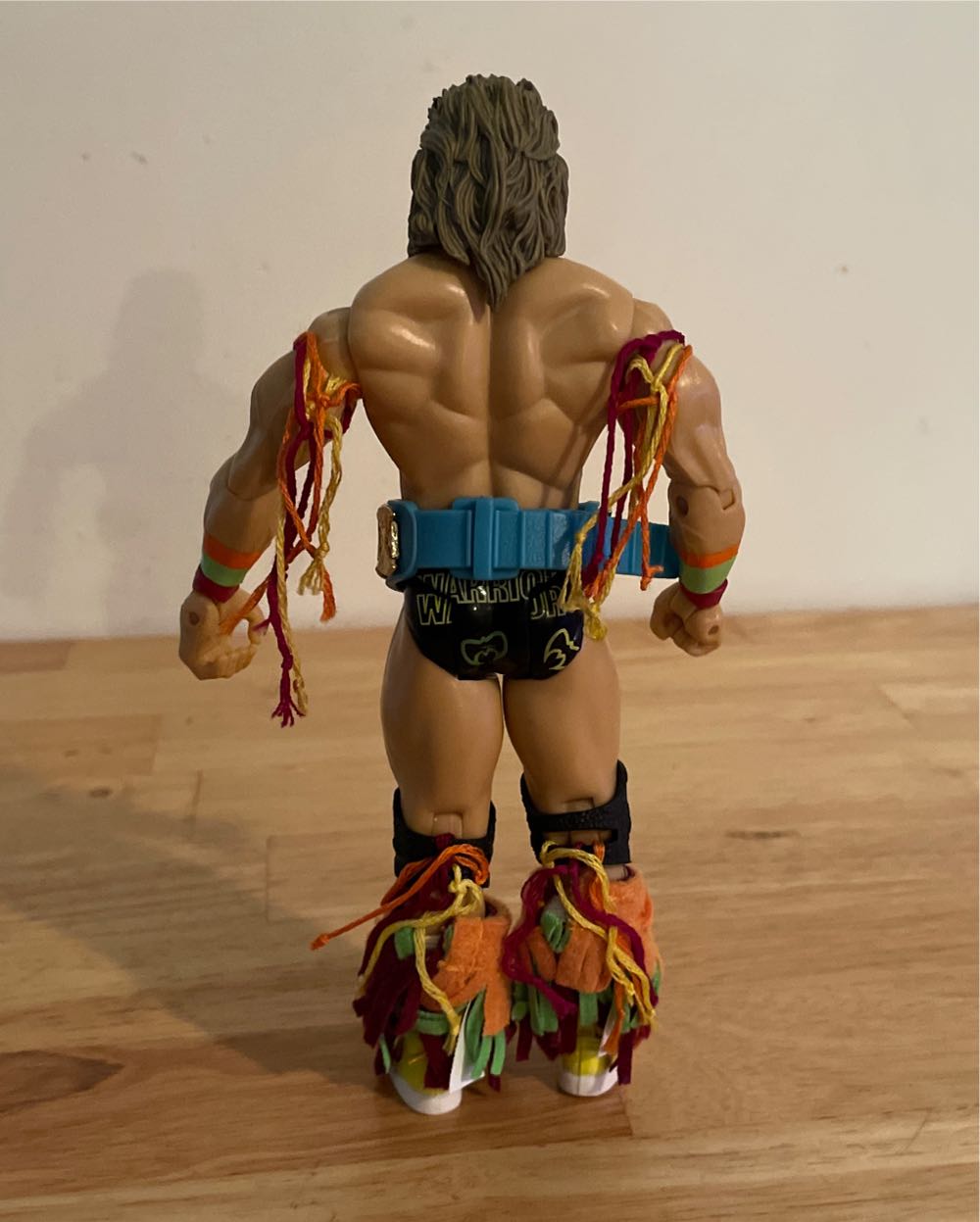 Ultimate Warrior - WWE Jakks Pacific Classic Superstars (WWE Jakks Pacific Classic Superstars Series 7) action figure collectible - Main Image 2