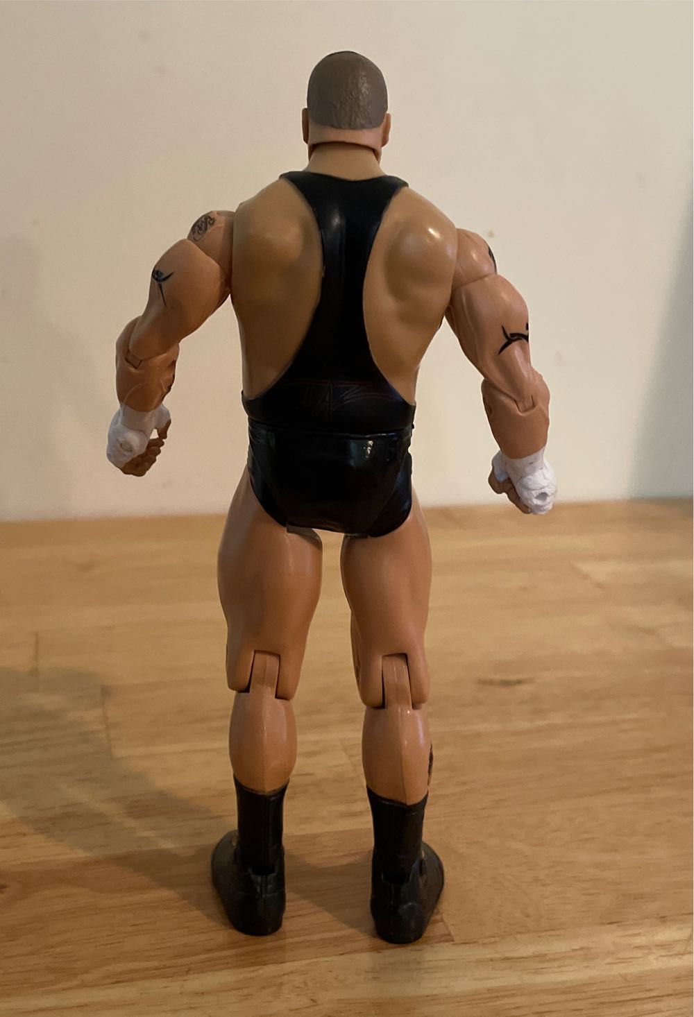 Tazz - WWE Jakks Pacific Classic Superstars (WWE Jakks Pacific Classic Superstars Series 2 Packs Series 11) action figure collectible - Main Image 2