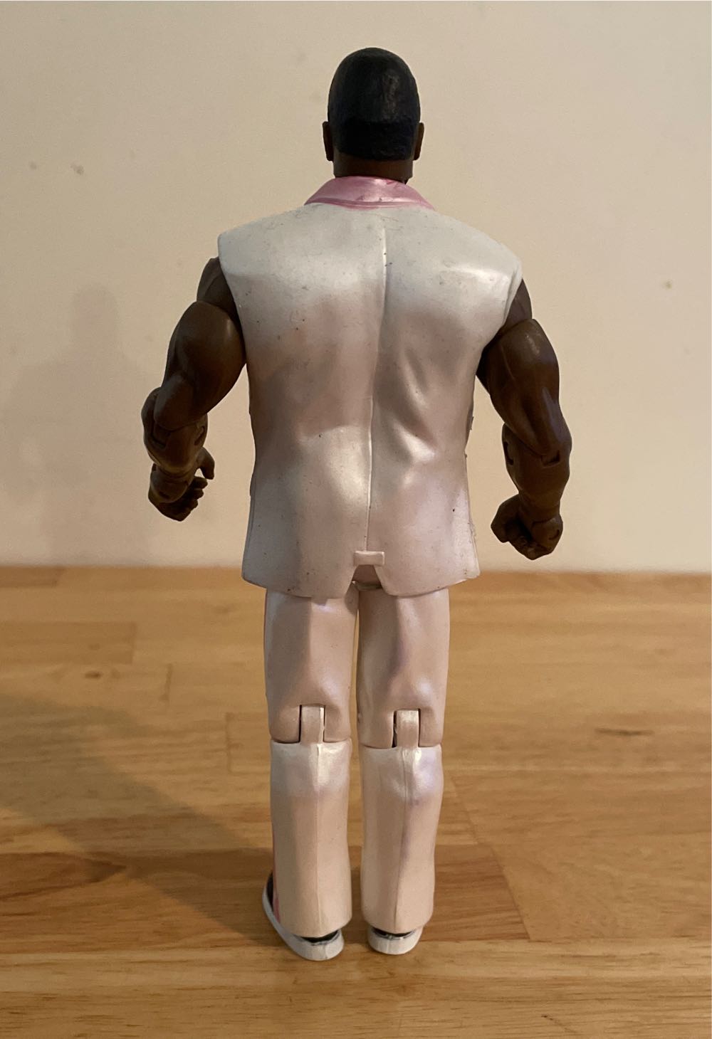 Virgil - WWE Jakks Pacific Classic Superstars (WWE Jakks Pacific Classic Superstars Series 2 Packs Series 5) action figure collectible - Main Image 2